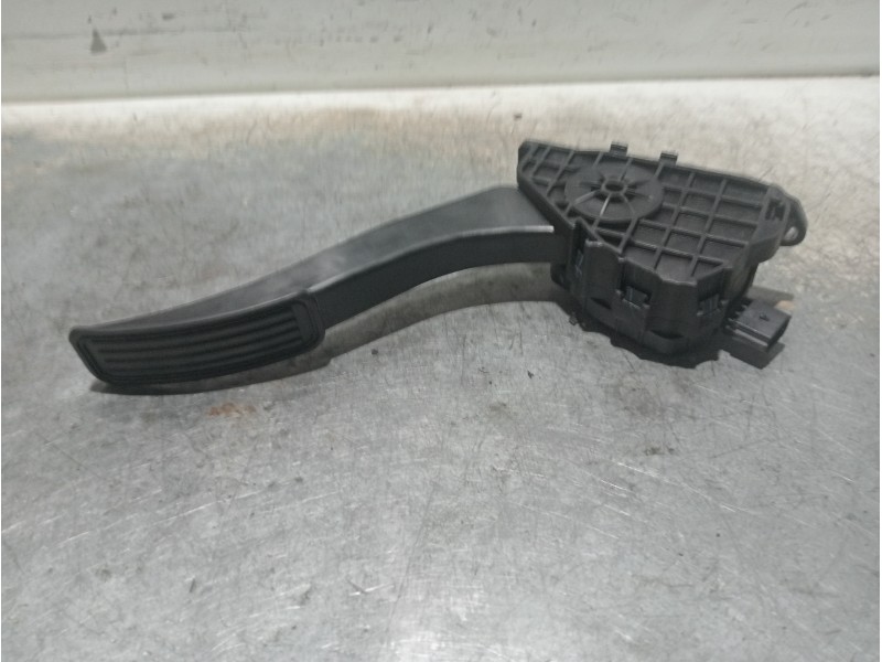 Recambio de potenciometro pedal para ford mondeo lim. hybrid vignale referencia OEM IAM 9F836K863G  