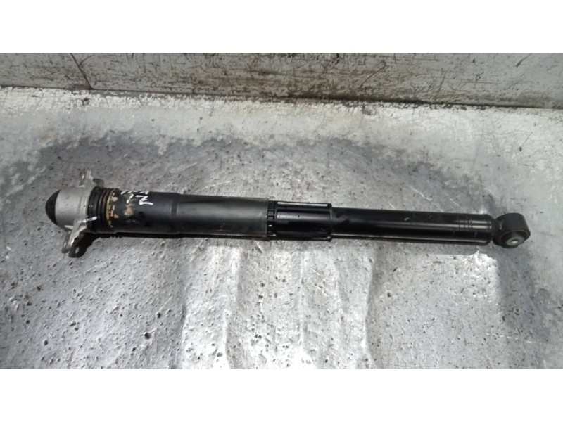 Recambio de amortiguador trasero izquierdo para skoda karoq (nu) ambition referencia OEM IAM 5Q0513049HP  