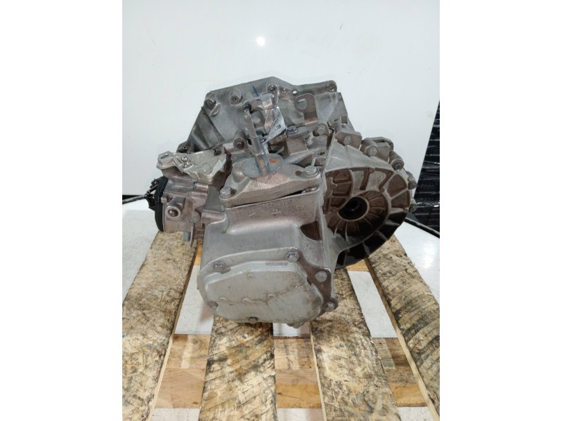 Recambio de caja cambios para peugeot 308 sw sport referencia OEM IAM 20CA01 0347067 