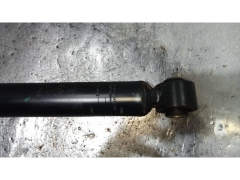 Recambio de amortiguador trasero izquierdo para skoda karoq (nu) ambition referencia OEM IAM 5Q0513049HP  