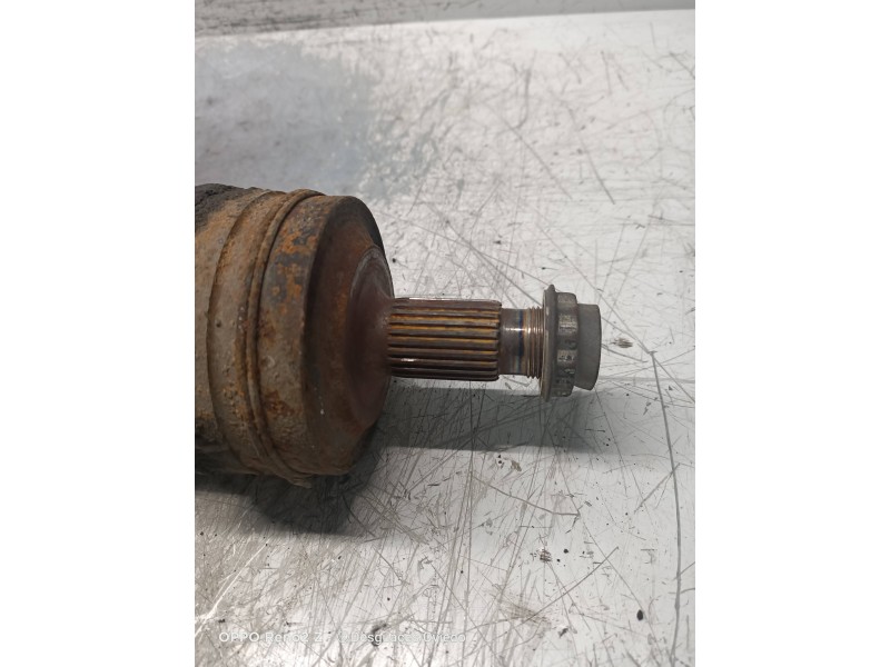 Recambio de transmision trasera izquierda para mercedes clase c (w201) berlina 2.5 d 190 (201.126) referencia OEM IAM   