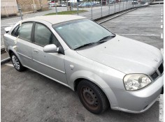 daewoo nubira berlina del año 2004