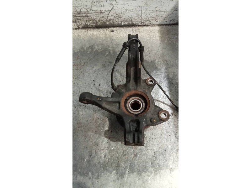 Recambio de mangueta delantera izquierda para renault zoe referencia OEM IAM   