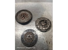 Recambio de kit embrague para seat altea xl (5p5) reference referencia OEM IAM 323064110 123042610 