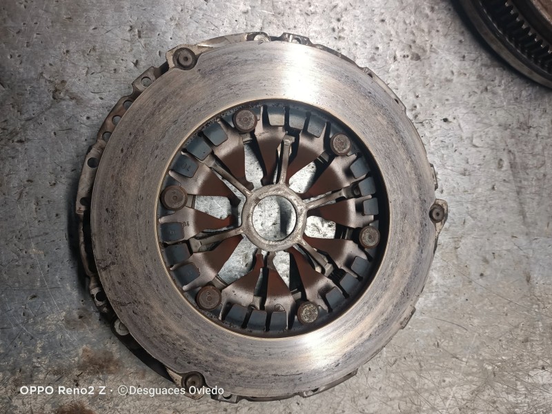 Recambio de kit embrague para seat altea xl (5p5) reference referencia OEM IAM 323064110 123042610 