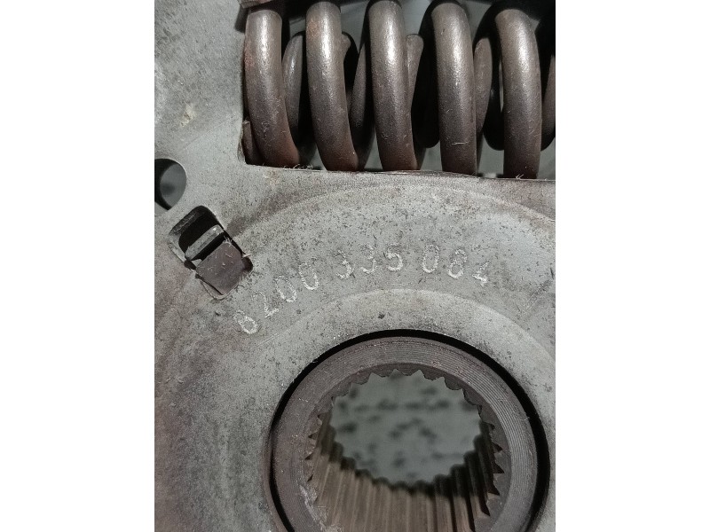 Recambio de kit embrague para renault clio iii 1.5 dci diesel fap referencia OEM IAM 8200335084  