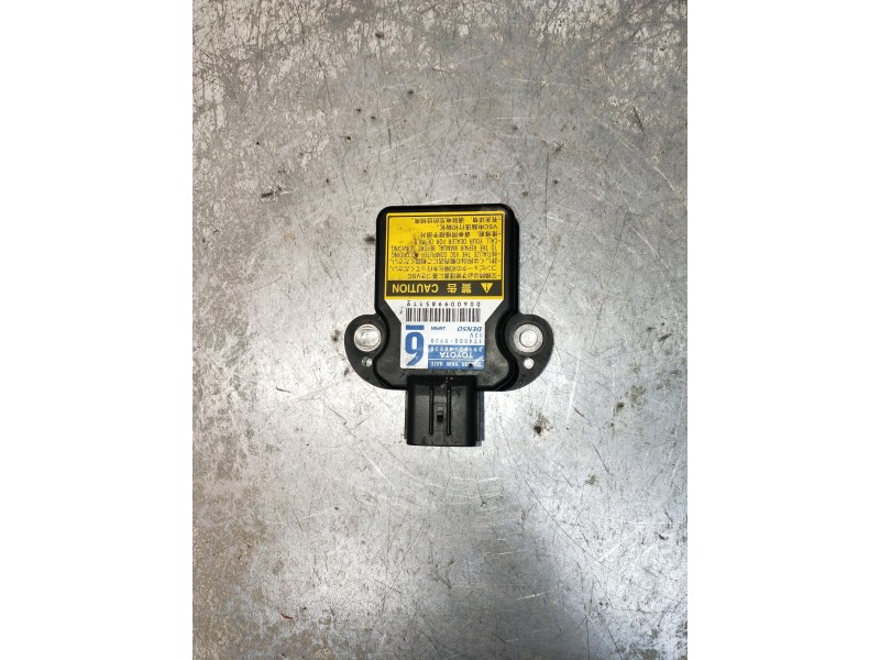 Recambio de modulo electronico para toyota iq básico referencia OEM IAM 1745005920  
