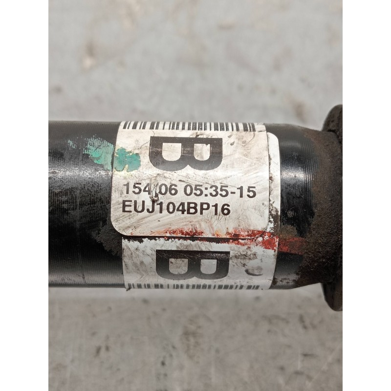 Recambio de transmision delantera derecha para toyota corolla verso (r1) 2.2 d-4d luna referencia OEM IAM EUJ104BP16  