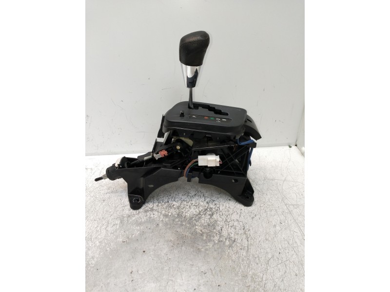 Recambio de palanca cambio para toyota iq básico referencia OEM IAM   