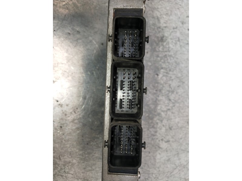 Recambio de centralita motor uce para peugeot 206 berlina xr referencia OEM IAM 9644625680  