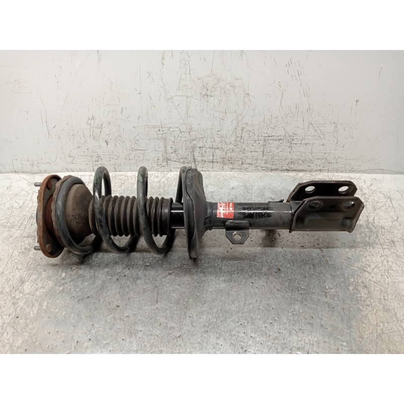 Recambio de amortiguador delantero izquierdo para toyota corolla verso (r1) 2.2 d-4d luna referencia OEM IAM   