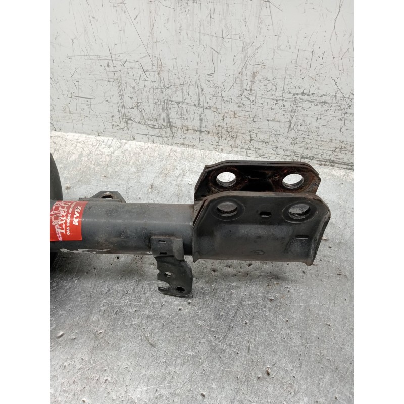 Recambio de amortiguador delantero derecho para toyota corolla verso (r1) 2.2 d-4d luna referencia OEM IAM   