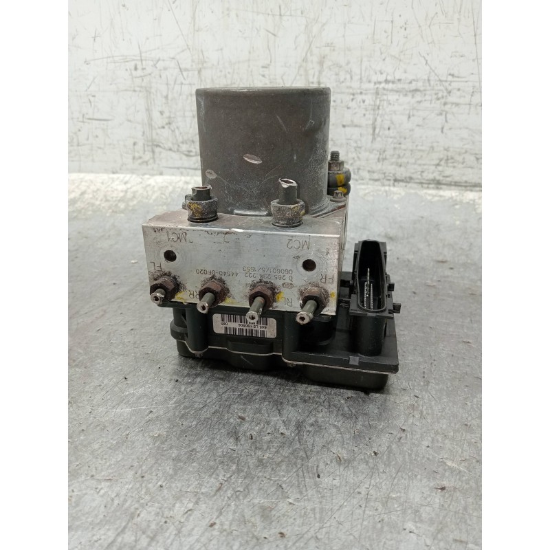Recambio de abs para toyota corolla verso (r1) 2.2 d-4d luna referencia OEM IAM 0265234222 445400F020 