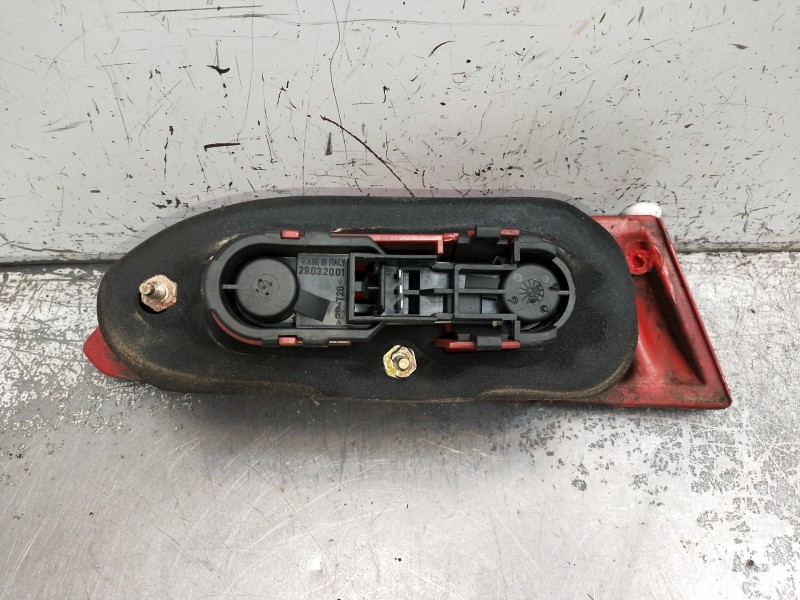 Recambio de piloto trasero derecho interior para alfa romeo 156 sportwagon (116) 1.9 jtd 16v progression referencia OEM IAM   