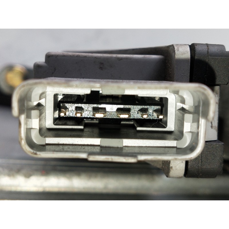 Recambio de elevalunas delantero derecho para citroen c3 pluriel 1.6 16v sensodrive referencia OEM IAM 400620F 0620 2P