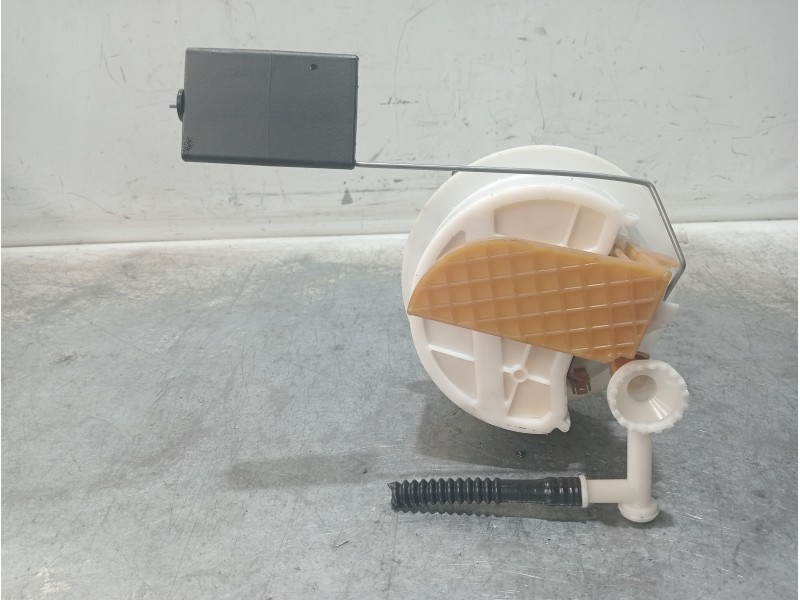 Recambio de aforador para toyota iq básico referencia OEM IAM   