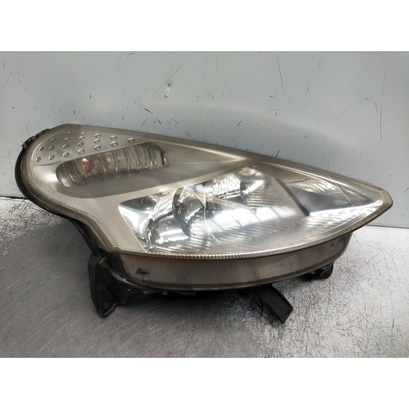 Recambio de faro derecho para citroen c3 pluriel 1.6 16v sensodrive referencia OEM IAM 9641774380 PARA PULIR 