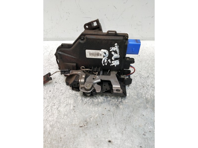 Recambio de motor cierre centralizado trasero derecho para skoda octavia combi (1z5) easy referencia OEM IAM 7L0839016D  5P