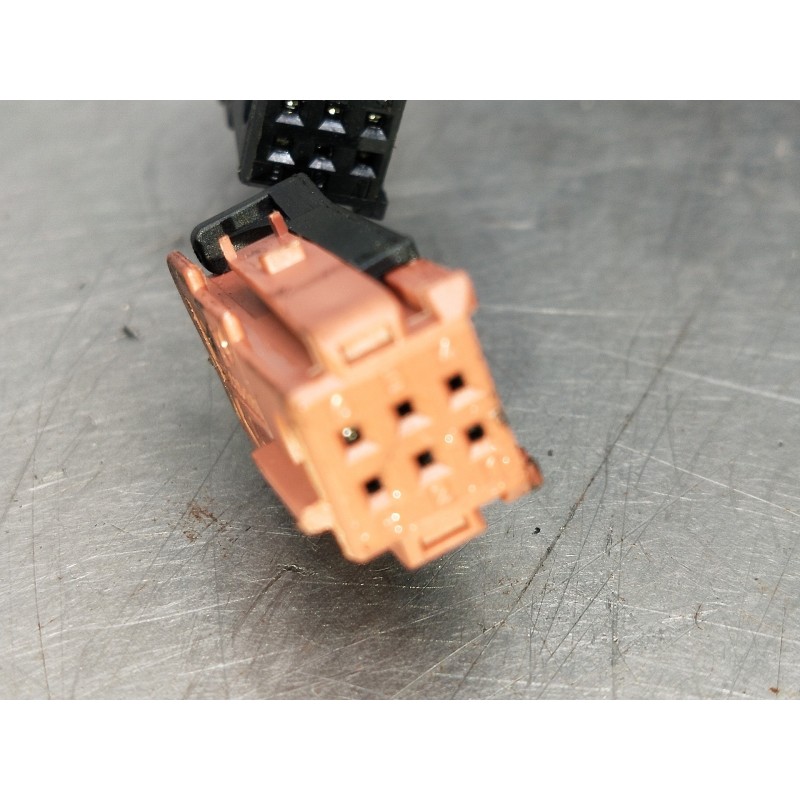 Recambio de retrovisor derecho para citroen c3 pluriel 1.6 16v sensodrive referencia OEM IAM ELECTRICO 2 ENCHUFES 7 CABLES