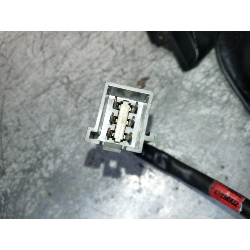 Recambio de retrovisor izquierdo para chrysler stratus berlina (ja) 2.0 le referencia OEM IAM  ELECTRICO 6 CABLES