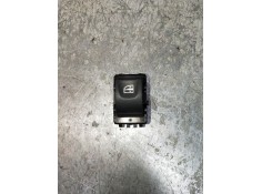 Recambio de mando elevalunas delantero derecho para renault megane iii coupe dynamique referencia OEM IAM   