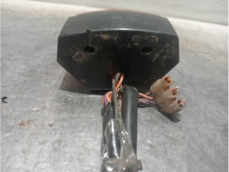 Recambio de piloto trasero central para polaris trail boss 325 referencia OEM IAM   