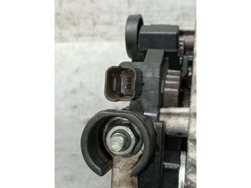 Recambio de alternador para peugeot 308 sw sport referencia OEM IAM CGB14128  