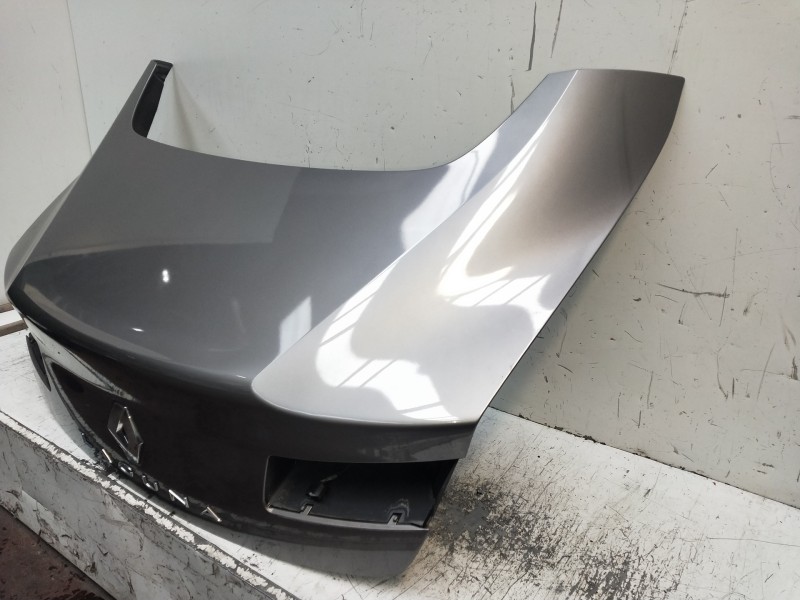 Recambio de tapa maletero para renault laguna coupe initiale referencia OEM IAM   