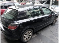 opel astra h berlina del año 2004 2