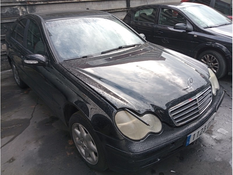 mercedes clase c (w203) berlina del año 2005