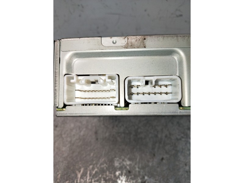 Recambio de sistema audio / radio cd para lexus gs300 (jzs160) básico referencia OEM IAM 861203A870  
