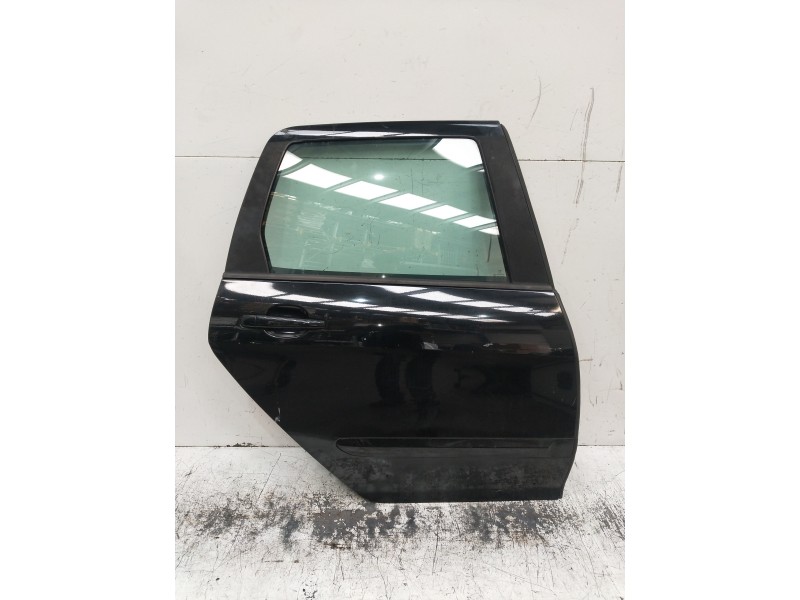 Recambio de puerta trasera derecha para peugeot 308 sw sport referencia OEM IAM   5P