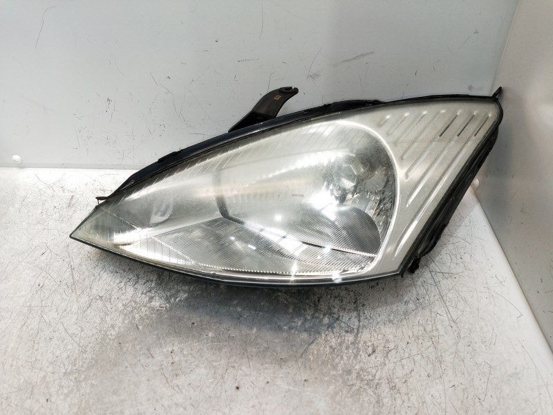 Recambio de faro izquierdo para ford focus berlina (cak) ghia referencia OEM IAM   