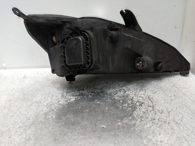 Recambio de faro izquierdo para ford focus berlina (cak) ghia referencia OEM IAM   