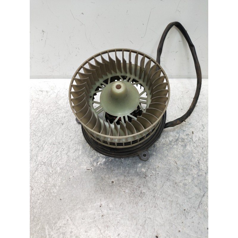 Recambio de motor calefaccion para mercedes clase c (w201) berlina 2.5 d 190 (201.126) referencia OEM IAM   