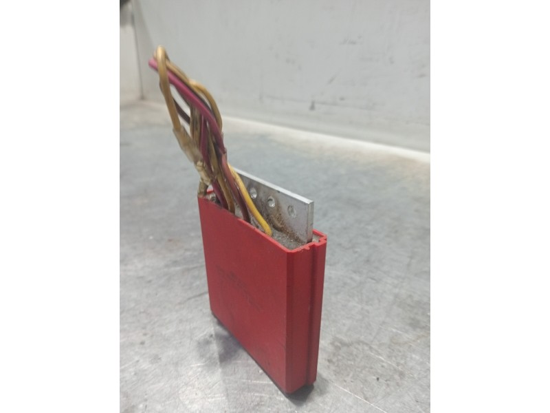 Recambio de modulo electronico para polaris trail boss 325 referencia OEM IAM 4254060191  REGULADOR DE VOLTAJE