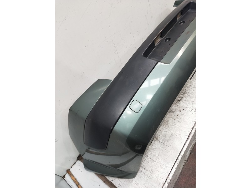 Recambio de paragolpes trasero para renault megane ii classic berlina confort authentique referencia OEM IAM   