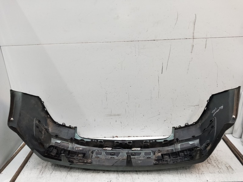 Recambio de paragolpes trasero para renault megane ii classic berlina confort authentique referencia OEM IAM   