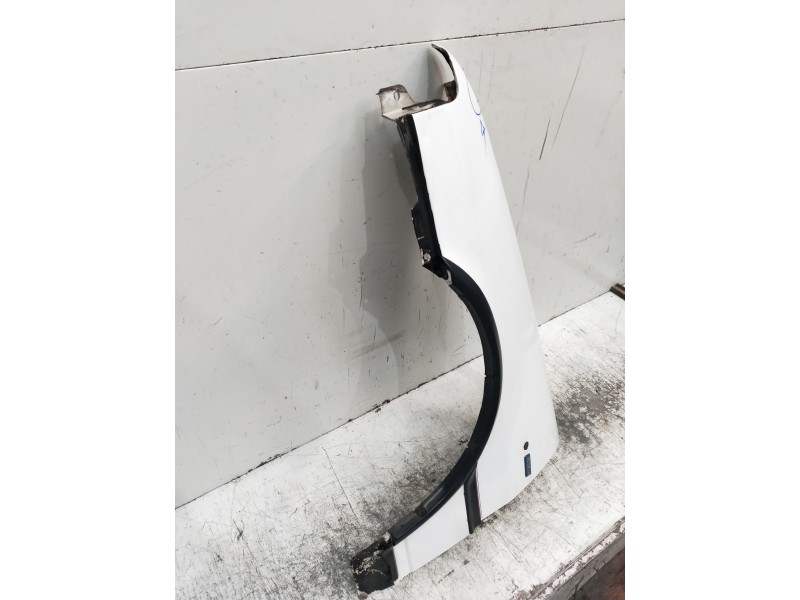 Recambio de aleta delantera izquierda para fiat uno (146) 70 super referencia OEM IAM   