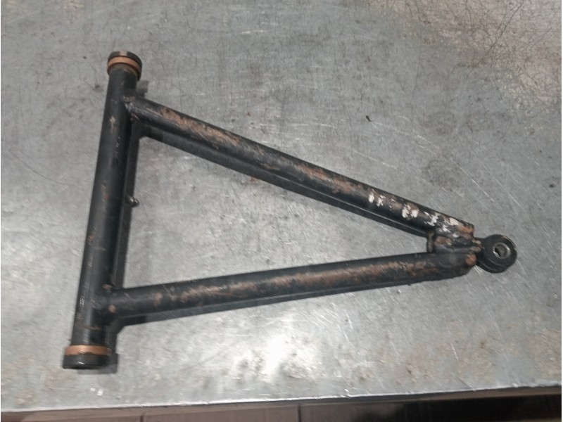 Recambio de brazo suspension inferior delantero derecho para polaris trail boss 325 referencia OEM IAM   