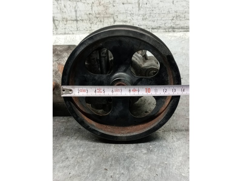 Recambio de bomba direccion para toyota corolla verso (r1) 2.2 d-4d luna referencia OEM IAM   