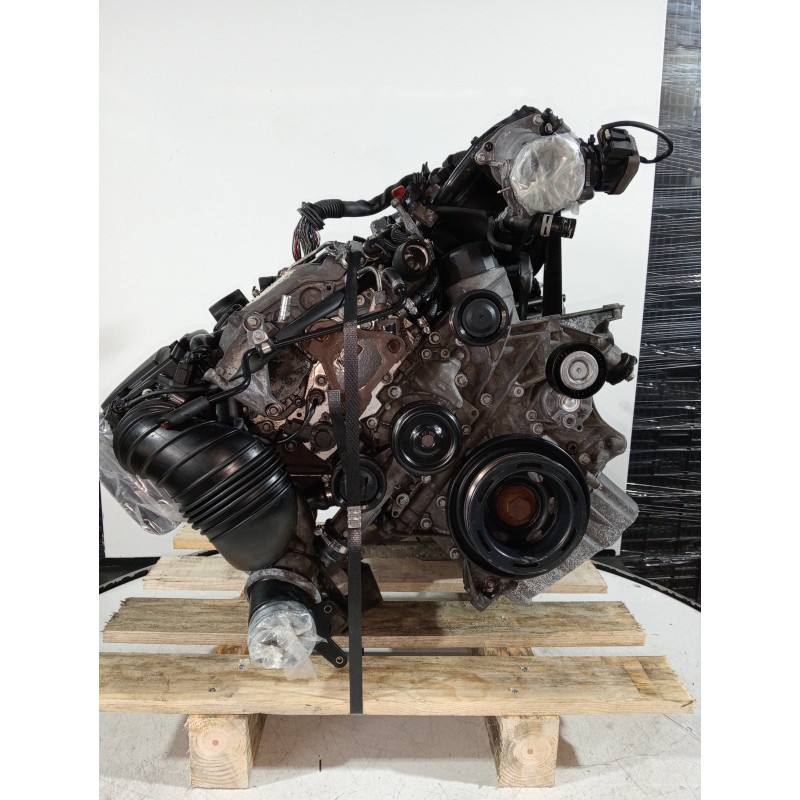 Recambio de motor completo para mercedes clase c (w203) sportcoupe c 220 cdi (la) (203.708) referencia OEM IAM 646963 30640098 B