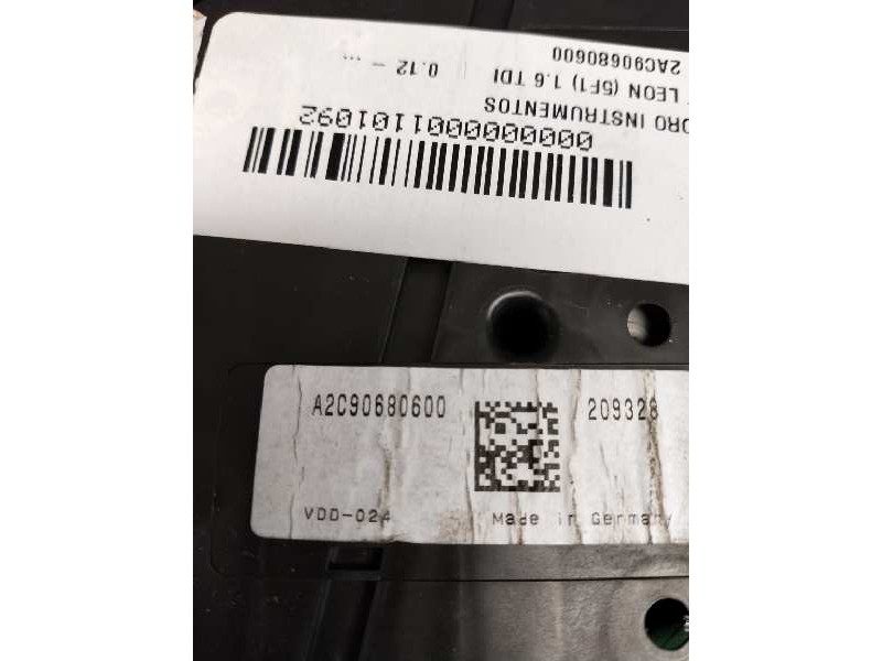 Recambio de cuadro instrumentos para seat leon (5f1) 1.6 tdi referencia OEM IAM 5F0920862A 2AC90680600  Recambio de cuadro instrumentos para seat leon (5f1) 1.6 tdi referencia OEM IAM 5F0920862A 2AC90680600