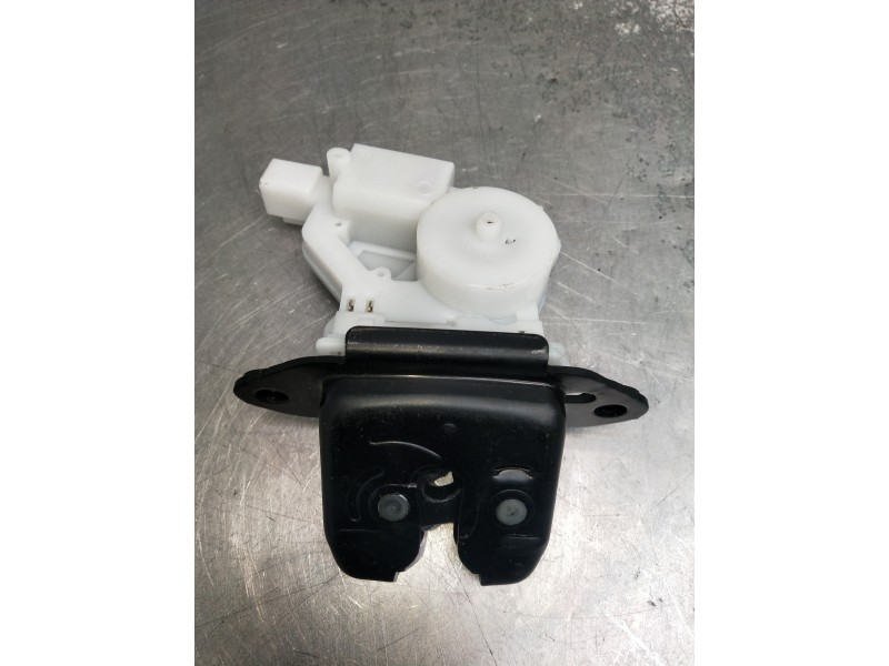 Recambio de motor cierre centralizado porton para nissan qashqai (j11) acenta referencia OEM IAM   5P