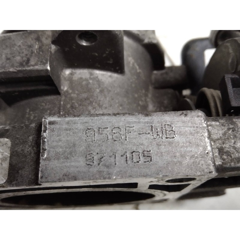 Recambio de caja mariposa para ford mondeo berlina (gd) 2.0 16v cat referencia OEM IAM 958FWB 871105 