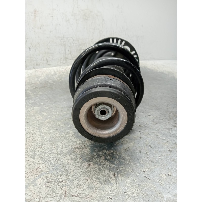 Recambio de amortiguador delantero derecho para skoda spaceback (5h) 1.4 tdi dpf referencia OEM IAM 6R0413031BF  