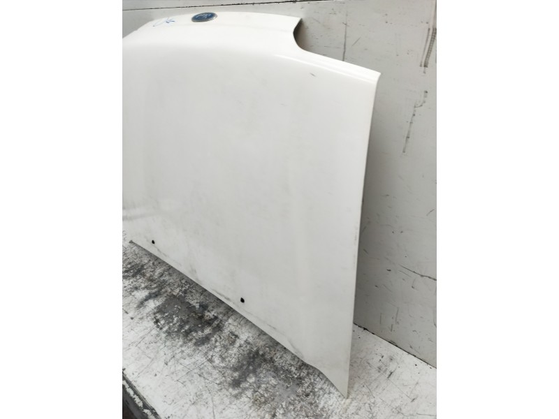 Recambio de capot para ford fiesta berl./courier porto referencia OEM IAM   