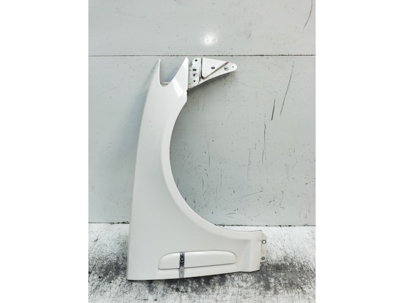 Recambio de aleta delantera derecha para jaguar xf 3.0 v6 diesel grace referencia OEM IAM   