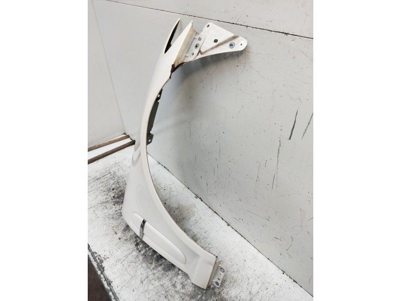 Recambio de aleta delantera derecha para jaguar xf 3.0 v6 diesel grace referencia OEM IAM   