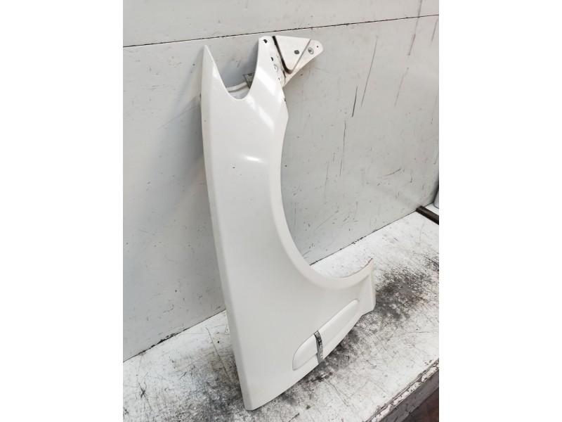 Recambio de aleta delantera derecha para jaguar xf 3.0 v6 diesel grace referencia OEM IAM   